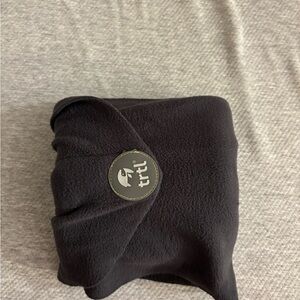 Trtl Black Travel Pillow